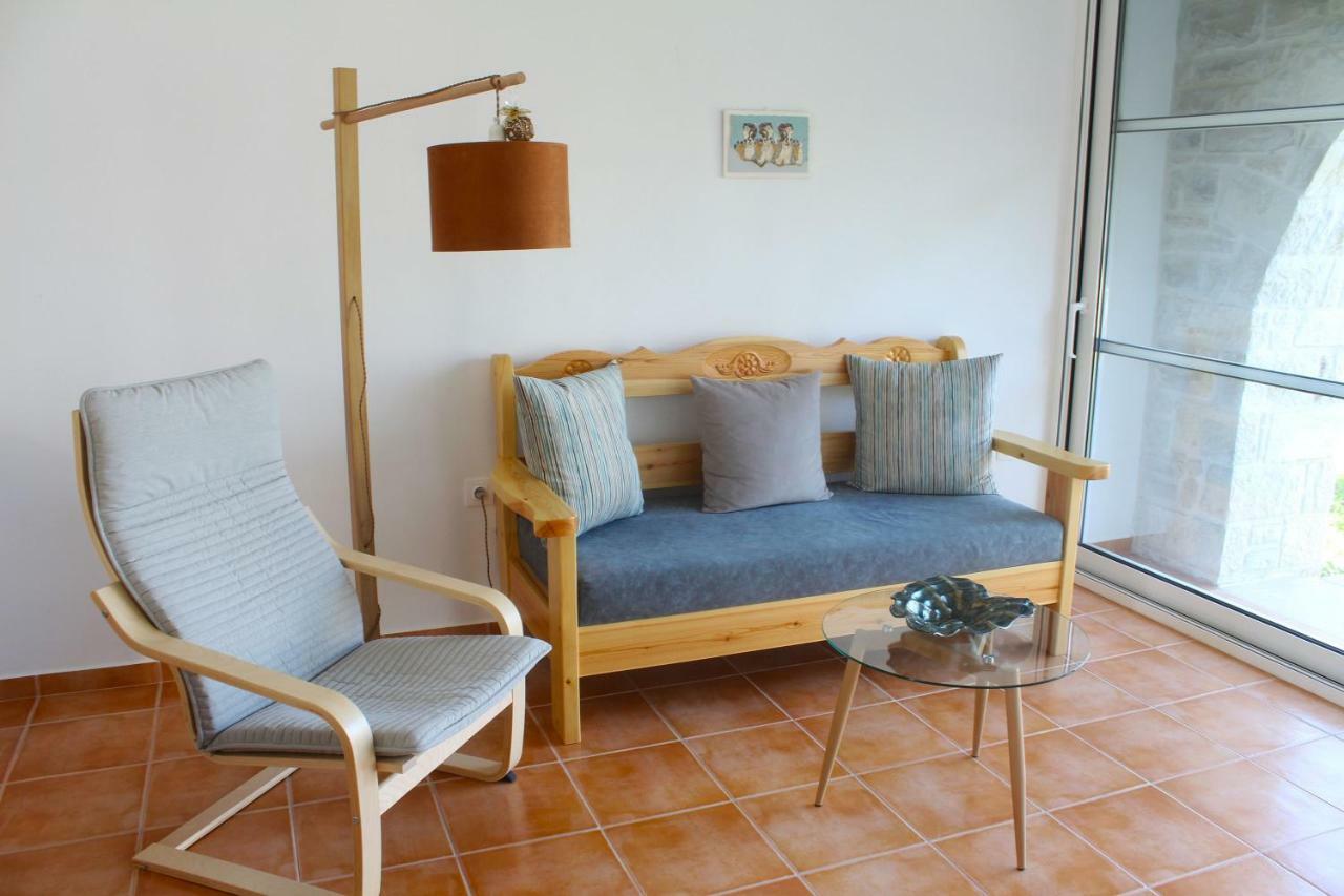 Villa Marikami Kamilari Bagian luar foto