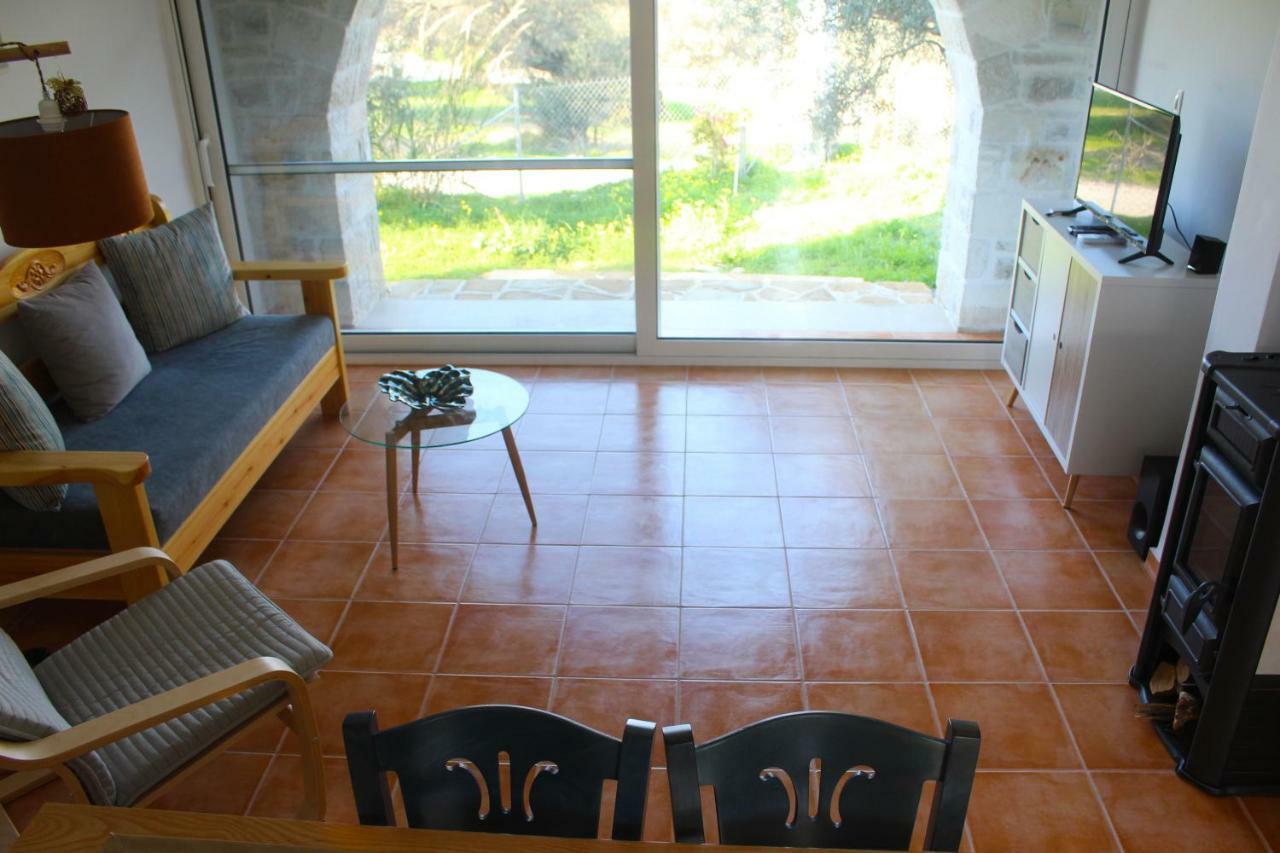Villa Marikami Kamilari Bagian luar foto